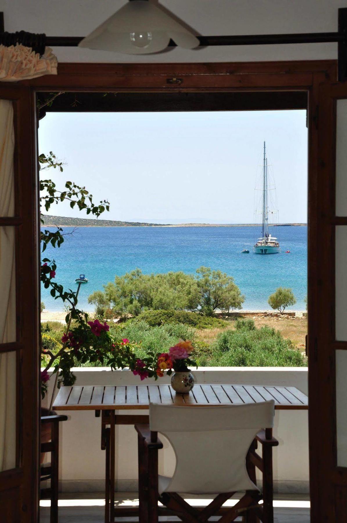 Michalis Apartments Near The Beaches With Sea View Páros Zewnętrze zdjęcie