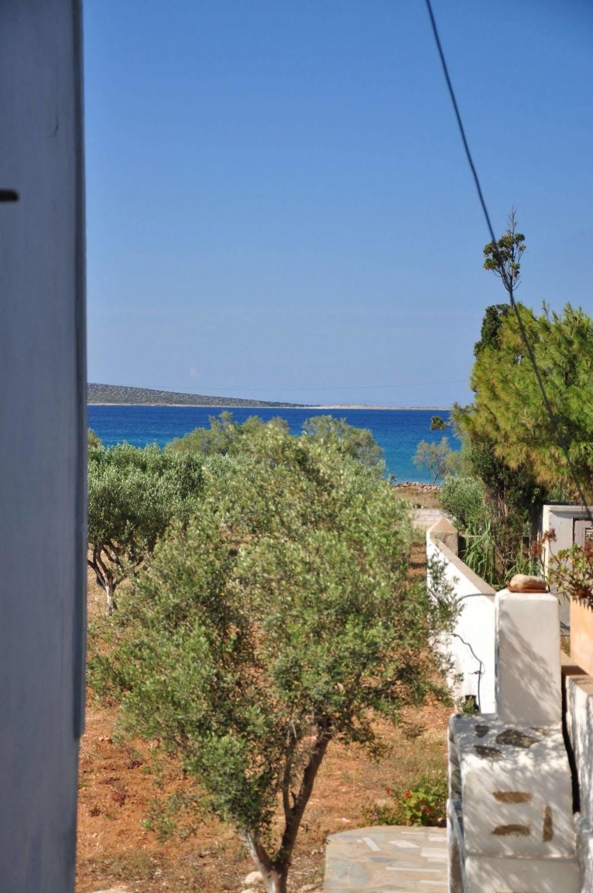 Michalis Apartments Near The Beaches With Sea View Páros Zewnętrze zdjęcie